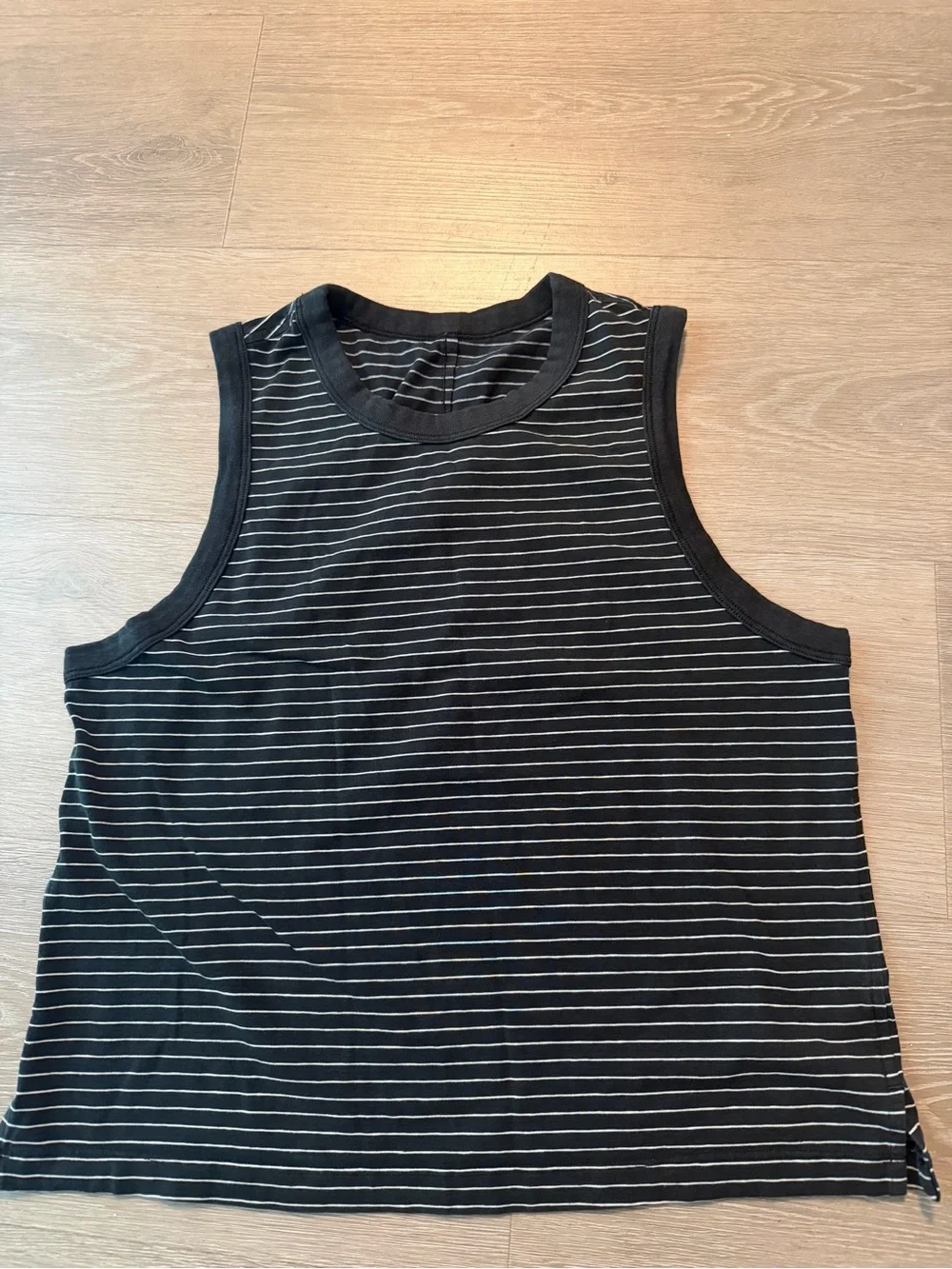 Lululemon classic fit cotton blend tank top synchronise stripe black white